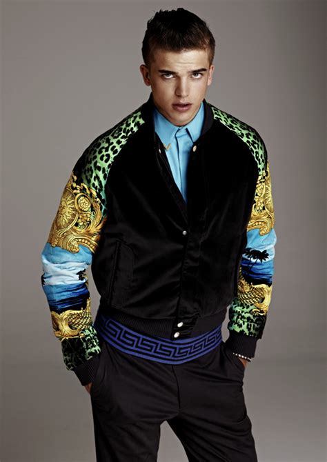 versace hm herren|h&m versace logo.